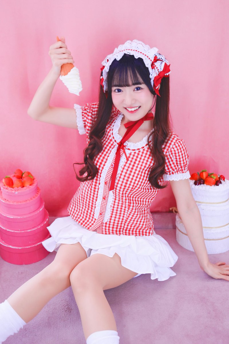 ask_aska_to_'s tweet photo. 爆誕🍦💥
7月25日、生まれました🐇
気が付けば毎年この時期には色々と動かせていただいております
確実に、一昨年とも去年とも違う一年でした
応援してくださるみなさまのおかげです！
ありがとうございます！！
あすにゃんはずっとあすにゃんですฅ꙳⋆
これからも成長を続けられるようがんばります🐬 https://t.co/gqCDyltiBV