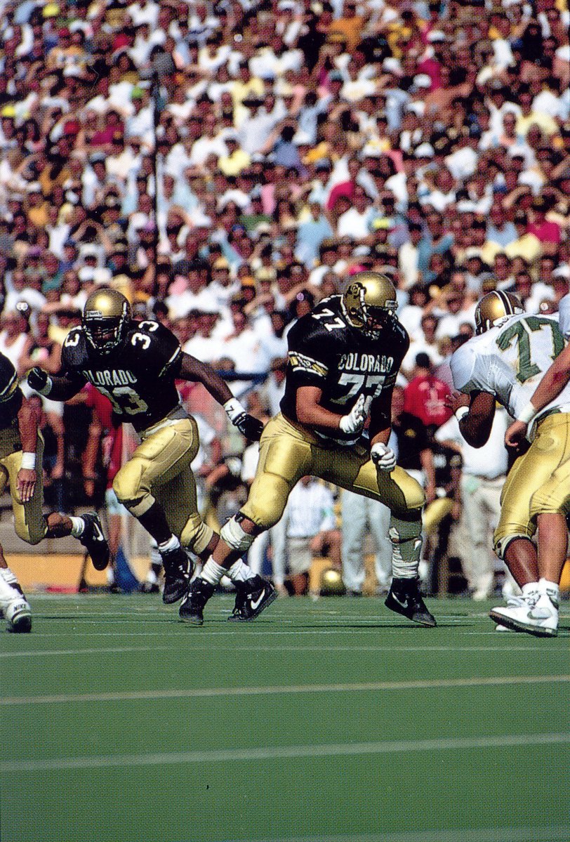 AlumniCClub's tweet photo. We are partnering with the National Football Foundation to help CU Football alumni tell their stories, honoring the memories, and the legacy that lives on long after the game ends. 

@cubuffsfootball alumni share your story using this link: https://t.co/MZEYx6ngGG

#PrideAndTradition