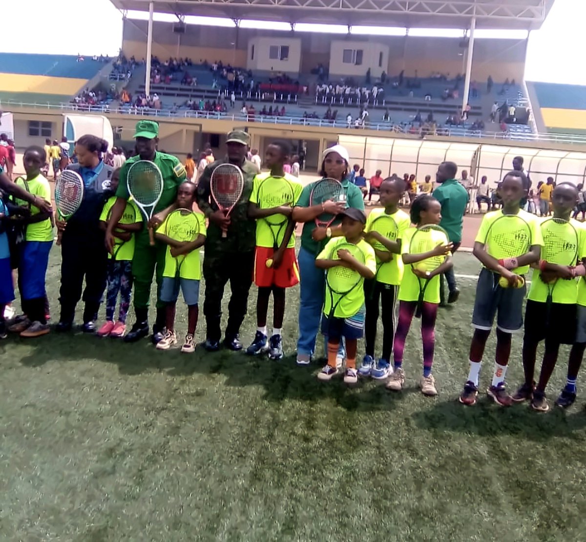 TRCF078's tweet photo. Our team from #Ngoma site was honored to join @NgomaDistrict in launching the Intore Program and play social tennis in Kibungo Cell today. We commend this initiative and remain committed to supporting programs that empower youth in our communities.
#TennisForChange  #TRCF_Ngoma https://t.co/6q3nEy2bGE
