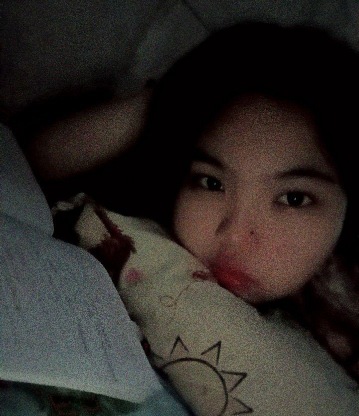 Amandelll2's tweet photo. kurang someone to talk juga bisa https://t.co/rbJsAb96cr