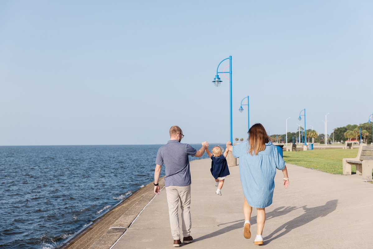 NOBTS's tweet photo. Ever wondered what it would be like to live in New Orleans?

Every neighborhood has its own personality. Over the next few weeks, we’ll be highlighting some of our favorite places around the city and what makes each one unique.

📍Lakeshore

#nobts #leavellcollege https://t.co/aJHtKlYxUC