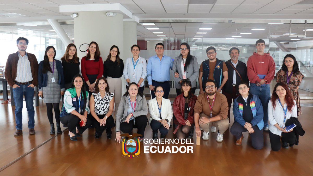 cnimh_ecu's tweet photo. 📌🤝 La Mesa Técnica de Movilidad Humana y Cooperación es un espacio de articulación que busca impulsar y fortalecer la coordinación interinstitucional y la implementación de acciones conjuntas en favor de las personas en movilidad humana 💪. #AdelanteConFirmeza https://t.co/RLhOftFc9f