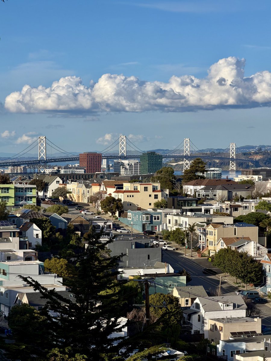 getprasannav's tweet photo. The Bay Bridge! https://t.co/6pug9CWvqi