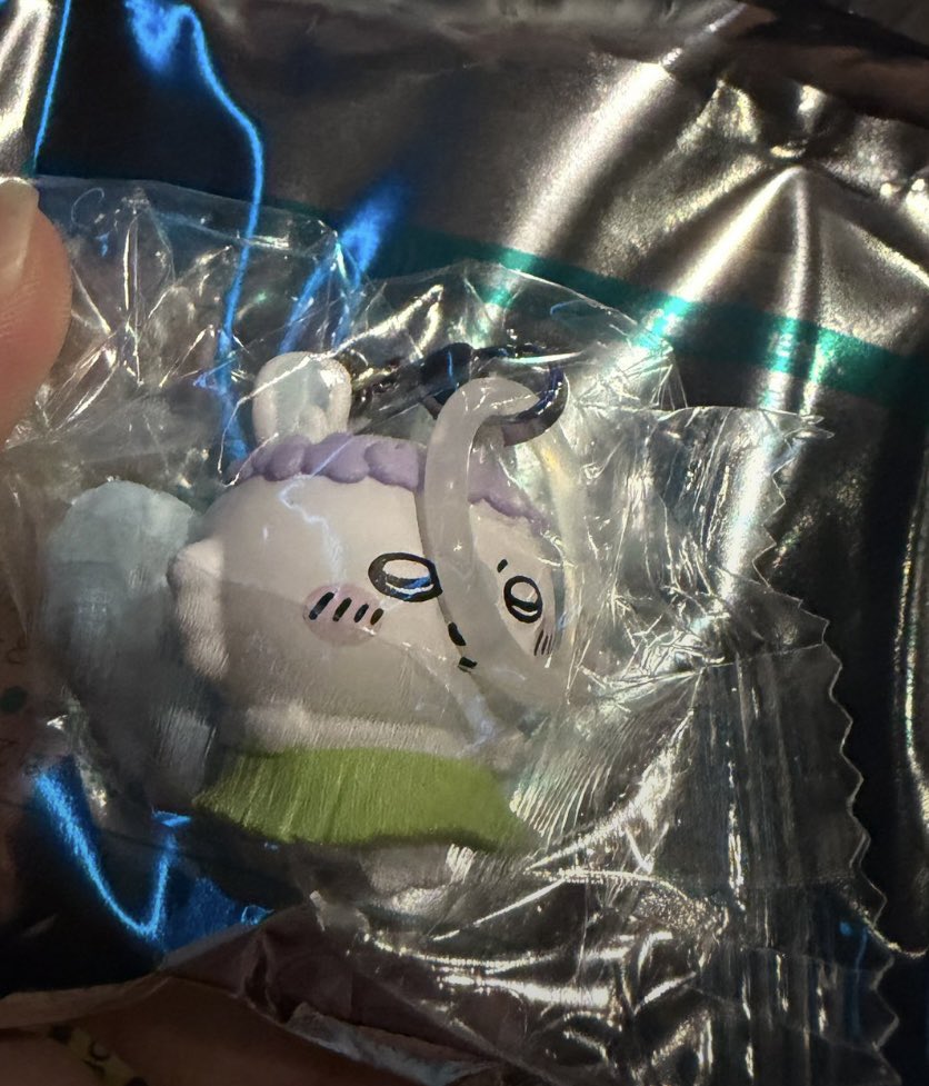 lkoichi1's tweet photo. 【交換】入場者特典 チャームミニフィギュア

求)ちいかわさん。うさぎさん

譲)モモンガ

※出先のためidなしです💦
現在横浜駅の劇場にいます
郵送または横浜手渡し、
難しいかとは思いますがよろしくお願いいたします。 https://t.co/lt7pm9V43H