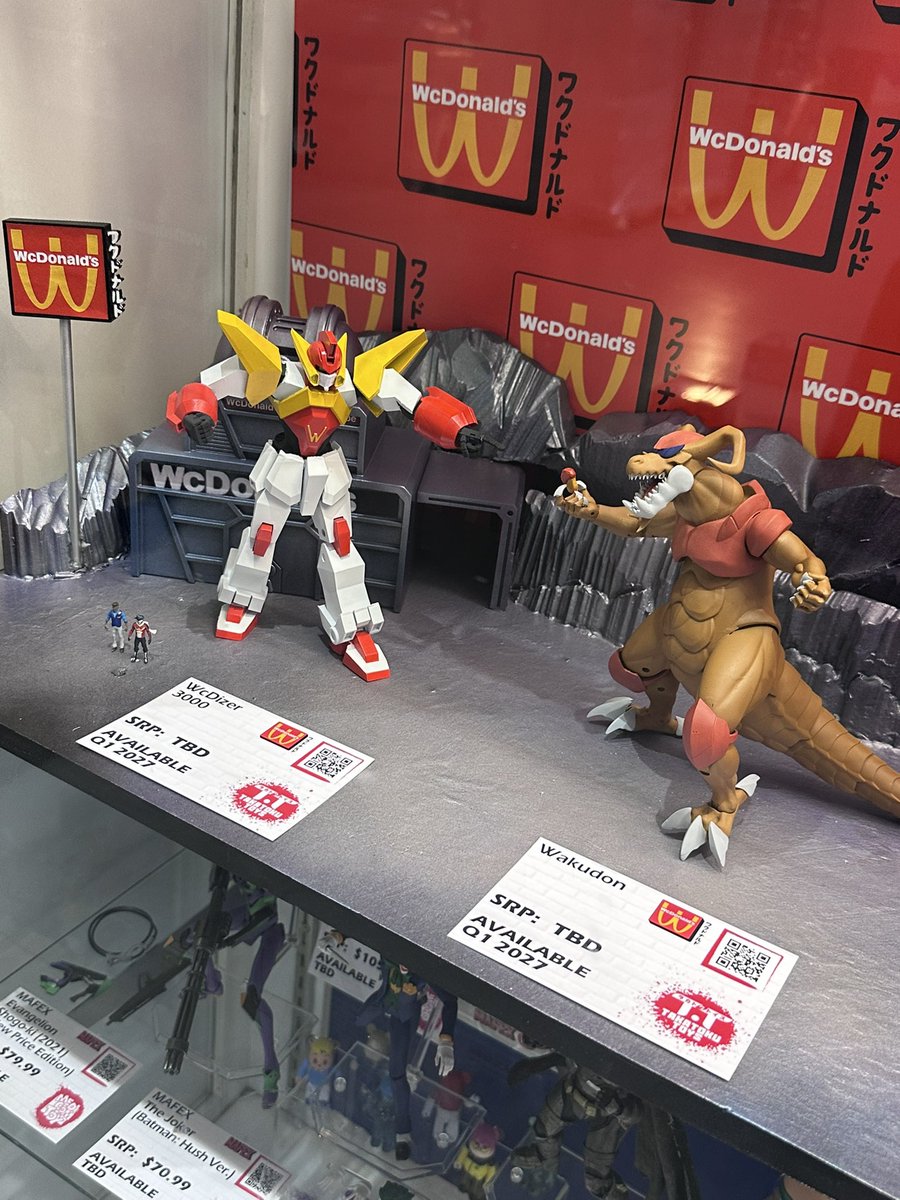 dveese's tweet photo. Diamond Select booth SDCC

WTF?! https://t.co/tJcsY9gJBb
