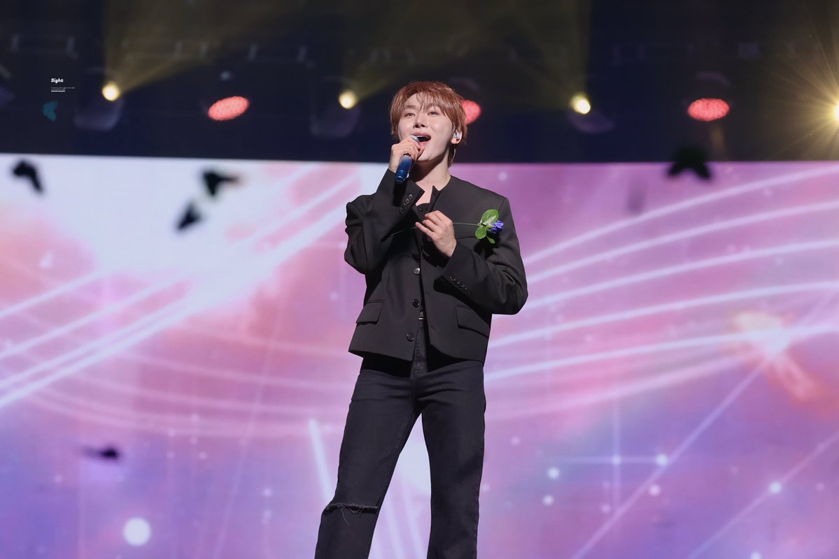 sight_svtsk's tweet photo. 260724
🌠첫날수고링
#부승관 #승관 #SEUNGKWAN #スングァン #세븐틴 #SEVENTEEN https://t.co/Fi0AtQBWBv