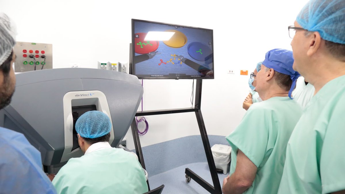 GoberNorte's tweet photo. Esta dotación permitirá realizar más procedimientos especializados, fortalecer la atención quirúrgica y de urgencias, optimizar los tiempos de respuesta y ampliar la capacidad operativa del hospital para atender con mayor oportunidad y calidad a miles de usuarios. https://t.co/GL3WvOE69j
