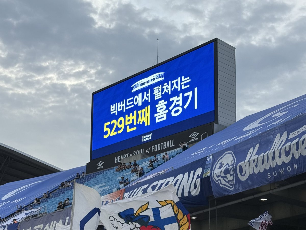 poo4lv's tweet photo. 7월 어느날.. 3!
ㅇㅅㄱ ㅅㄹㅎ 👩‍❤️‍💋‍👨👩‍❤️‍💋‍👨👩‍❤️‍💋‍👨 https://t.co/5VaYIJtY53