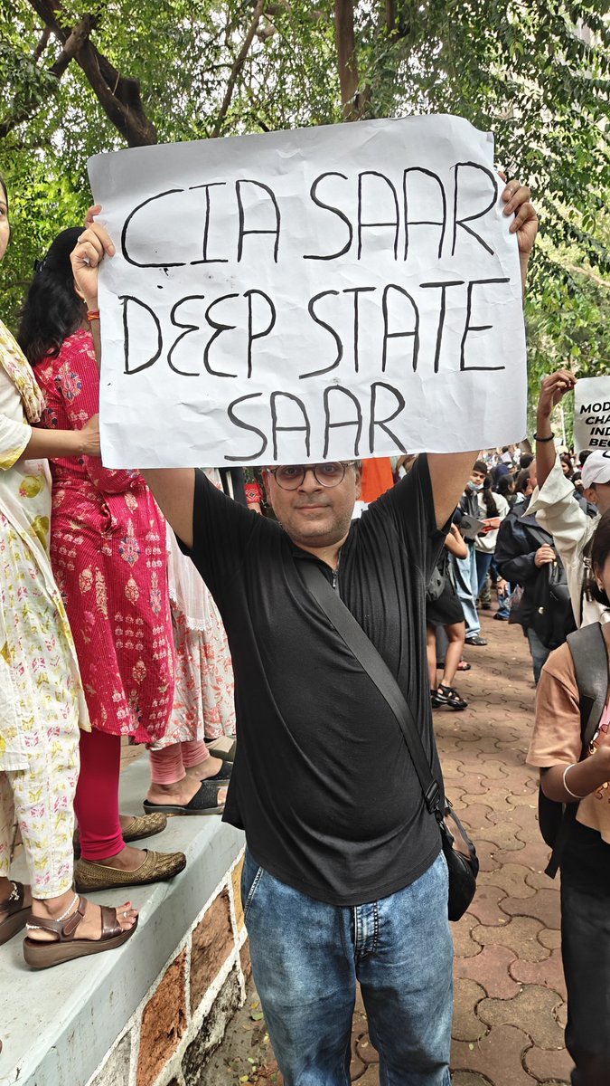 zoo_bear's tweet photo. Deep State Saar... Soros Funding Saar.... Pakistan Saar... Khalistani propaganda Saar..... https://t.co/Cy6ZULhtj6