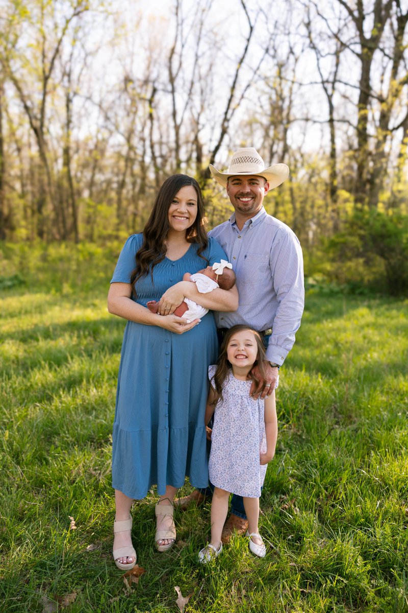 MoCattle's tweet photo. Meet Missouri Cattlemen's Association member and Region 7 Vice President, Nathan Isakson. Nathan operates a progressive cow-calf operation of commercial and registered Black Angus cattle in Lawrenceburg, MO.

To learn more about Nathan, https://t.co/7RTDEfwNfm https://t.co/YKSYMmF5qo