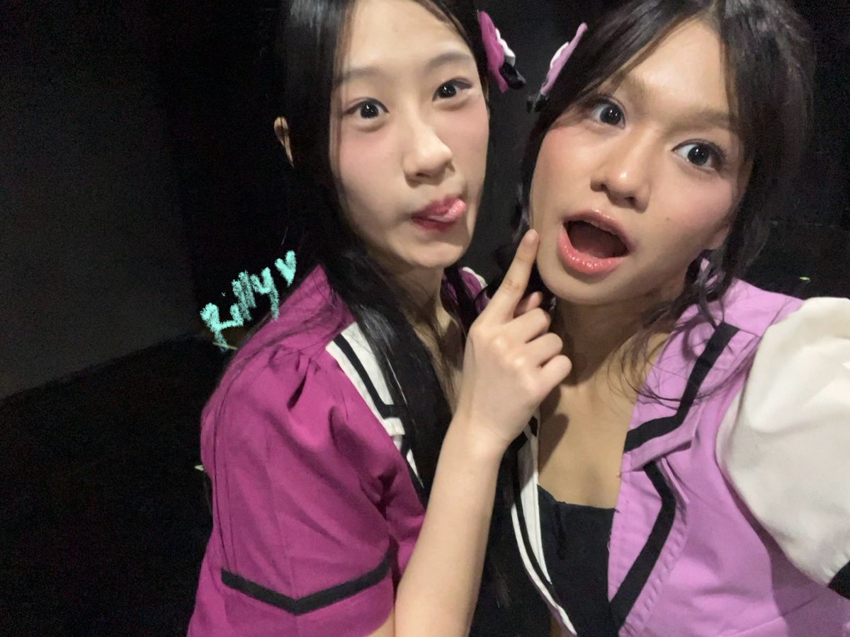 Nala_JKT48's tweet photo. MAKASEHHH YEAHHH https://t.co/lvB35S1vcF