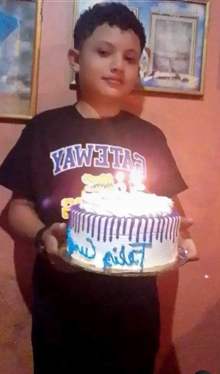360unifiedtv's tweet photo. #ServicioSocial | ¡Ayudemos a encontrar a Kevin Noé Mejía Ramírez!
Kevin, de 13 años, fue reportado como desaparecido en La Paz. Salió a comprar unos materiales en el sector de Montecristo, pero nunca llegó a su destino.

Comparte esta publicación. https://t.co/uZMZY5yq38