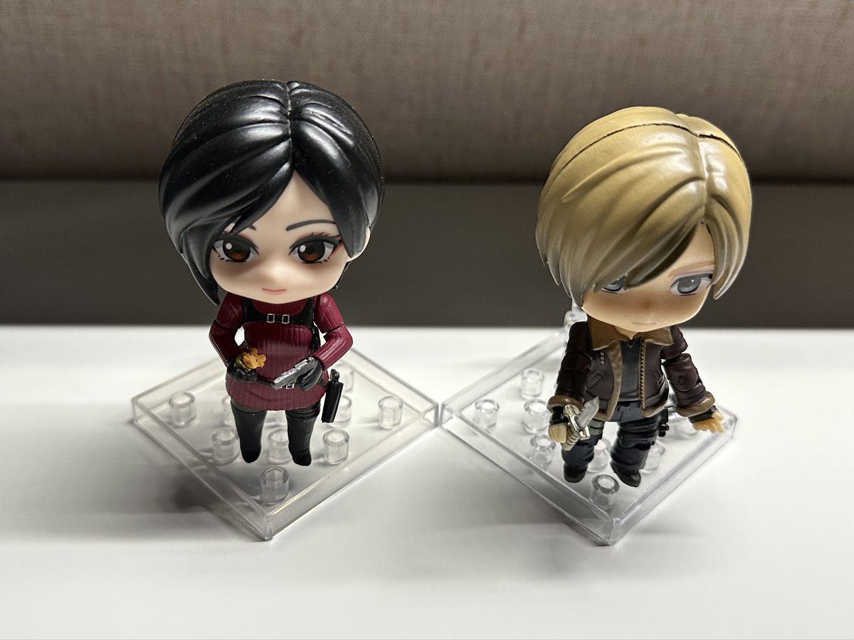 irosees1's tweet photo. 🤍🗡️🧸✨ https://t.co/Lv7RCuaFtZ