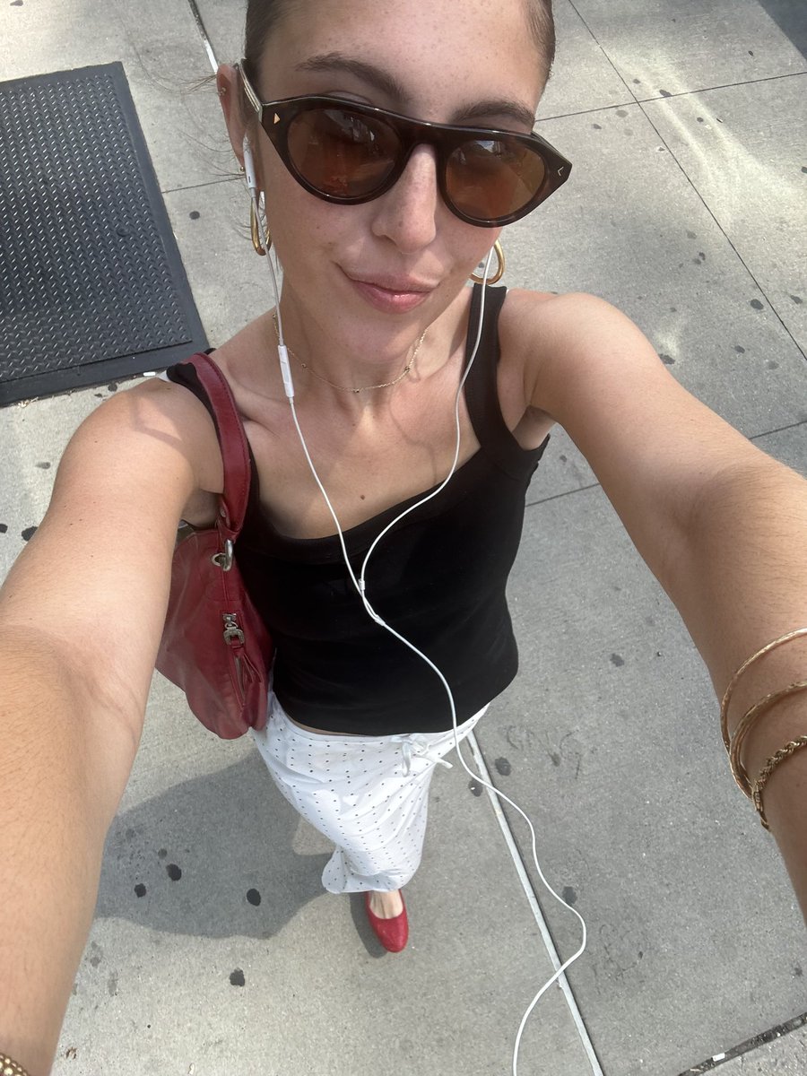 Brooke Dukellis tweet media