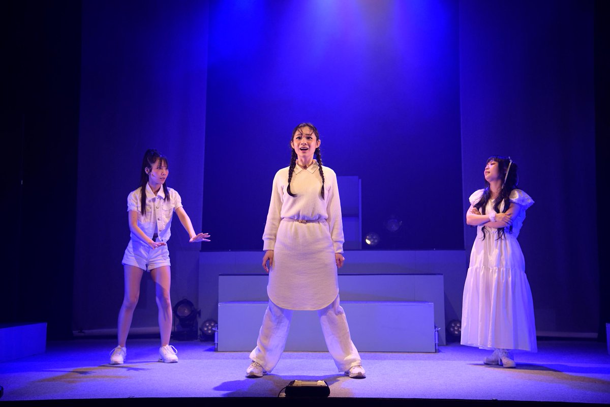 hafuphoto's tweet photo. 朝倉薫ガールズハイパーミュージカル「スタントウーマン」華厳組２。伝説は始まっています！見ないと絶対後悔します。築地ブディストホールで２７日まで！
#スタントウーマン26 https://t.co/Ly2UuQLe9w