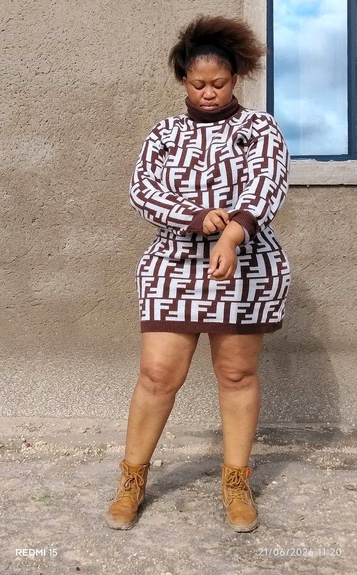 goodiese58's tweet photo. Botswana milf🇧🇼 https://t.co/Vx7RMcuoEz