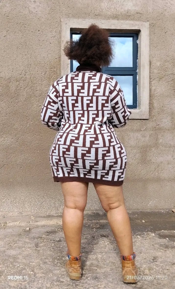 goodiese58's tweet photo. Botswana milf🇧🇼 https://t.co/Vx7RMcuoEz