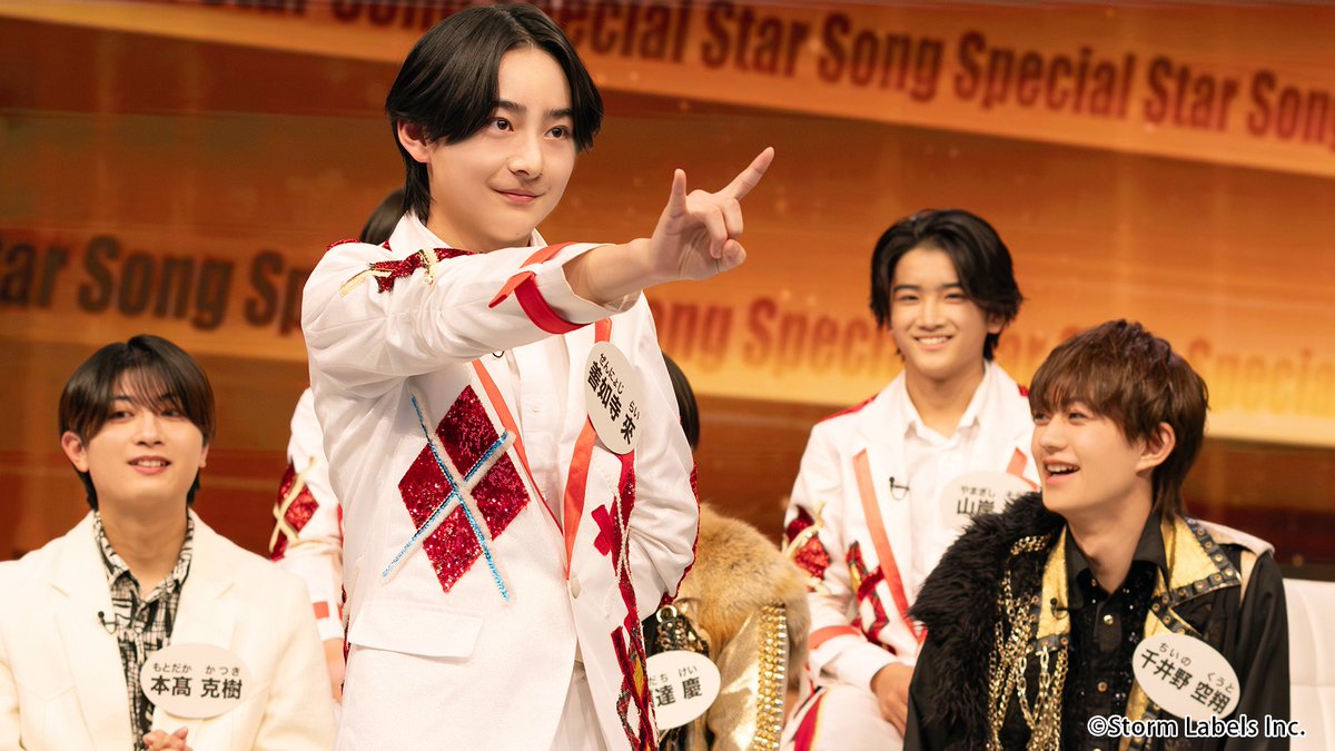 148cmNOrncb's tweet photo. 善如寺來様へ@jr_official_X
お誕生日おめでとうございます💚🎉🍰👏🏻🥳
今日出勤前にケーキ買いに行って勝手にお祝いさせて頂きますね🔰
今年の夏に会えるの楽しみなので、どうかファンサをよろしくお願い致します💚
#善如寺來 #ぜんにょじらい
#善如寺來生誕祭
#善如寺來誕生祭 https://t.co/OxCLv3M8SV