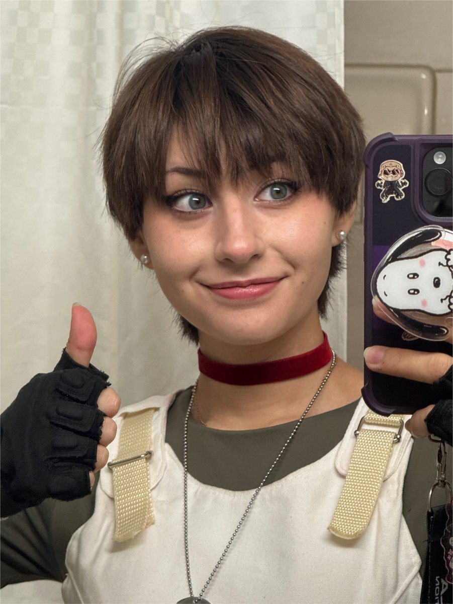 MimiDoesCosplay's tweet photo. Goofy goober 

#ResidentEvil #ResidentEvilCosplay #RebeccaChambers #RebeccaChambersCosplay #TekkoCon2026 https://t.co/6aIHzMoSla