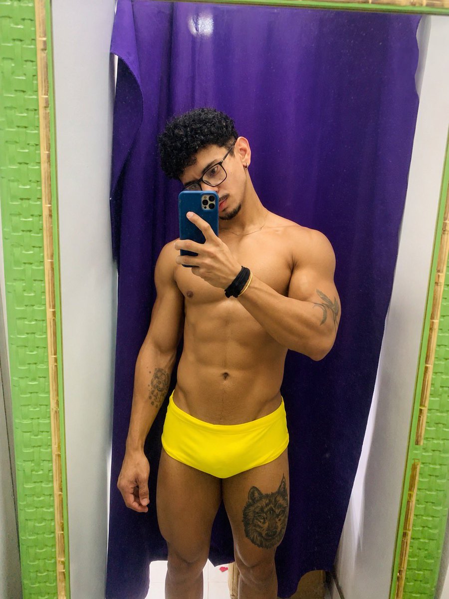 luanreis760's tweet photo. Eu gosto de amarelo 🥰 
Mas o melhor está no meu laranjinha  rs 🍅😏☑️
https://t.co/hR9nYlchMW https://t.co/sBIW0qg47t