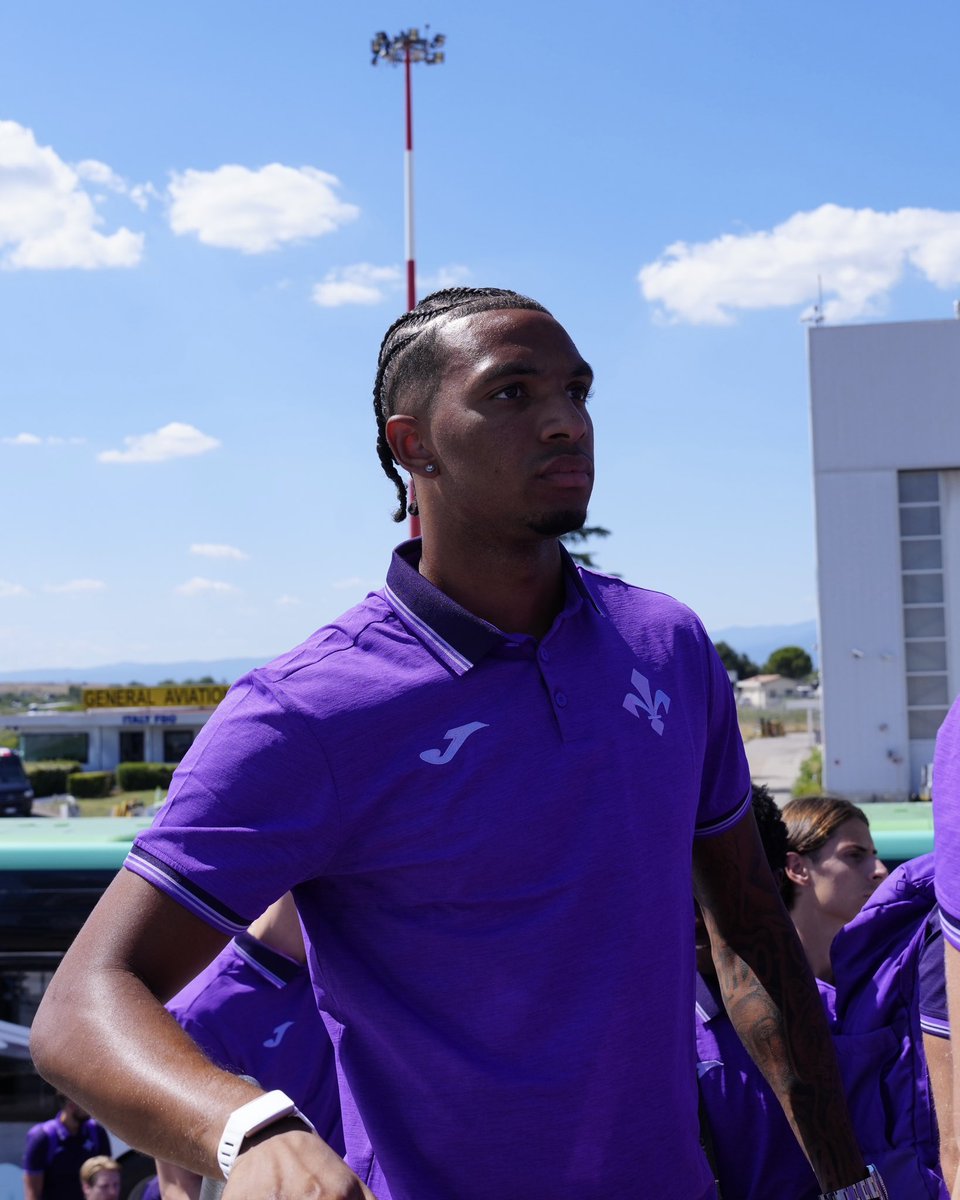 ACFFiorentinaEN's tweet photo. ✈️🇬🇧 https://t.co/V3ewRvkDpv