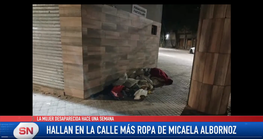 macantt31's tweet photo. En Rosario pasan cosas muy preocupantes. Hace un mes desapareció Micaela Albornoz, de 31 años, vecina de aca de barrio Tablada. La familia sigue buscándola.
No recuerdo una desaparición tan “televisada”, con tanta información, pistas e imágenes.
https://t.co/wdl03WYqFq https://t.co/a8eyoQtdSJ