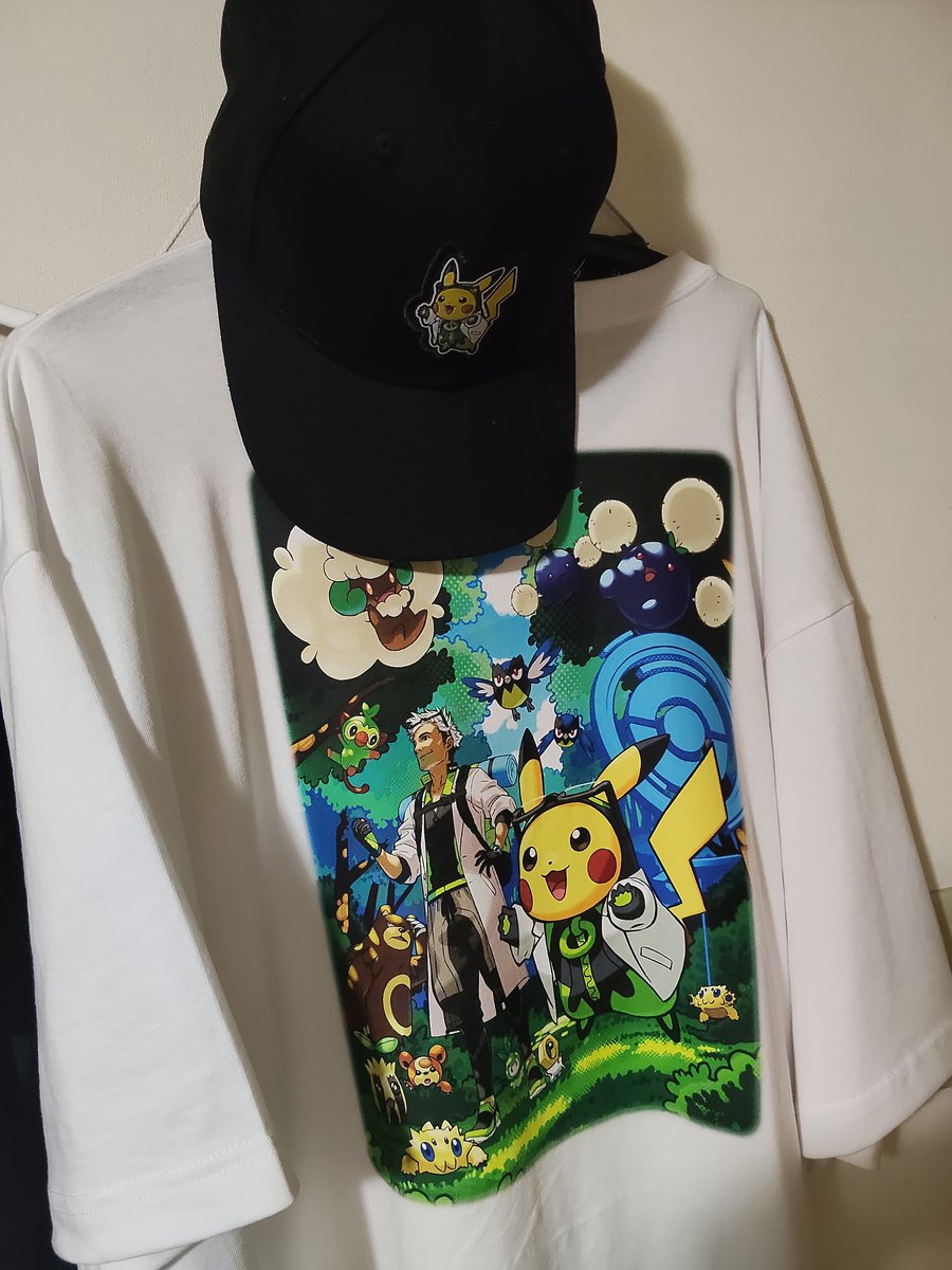 murabito46's tweet photo. これからこれ着てポケモンGO活していきます
 #ポケモンGO10周年
 #ポケモンGO https://t.co/o76IJCkIEs