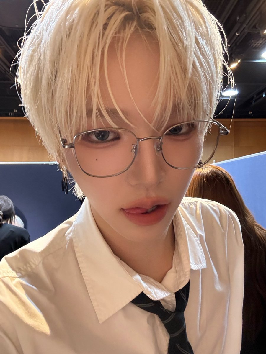id5_kitty's tweet photo. 털썩라고함 https://t.co/UOV4mpWur0