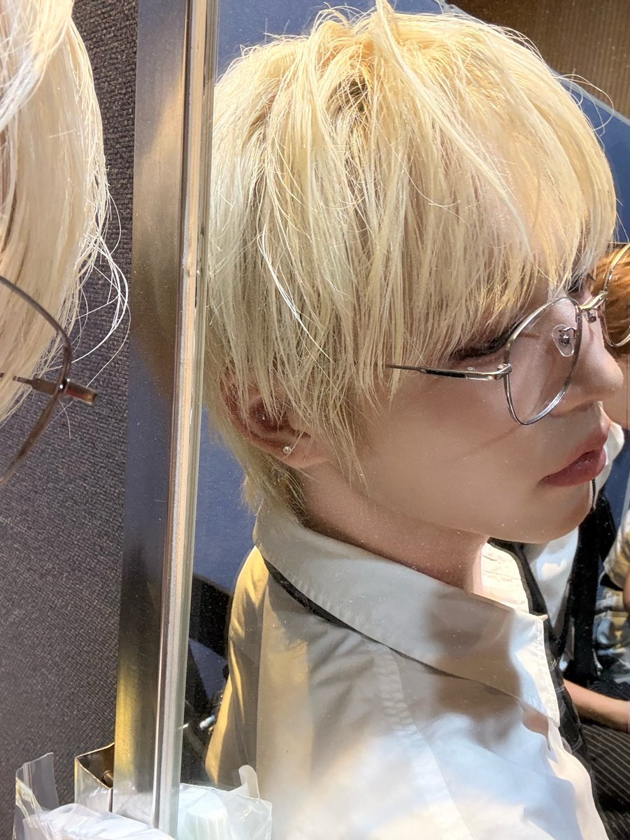 id5_kitty's tweet photo. 털썩라고함 https://t.co/UOV4mpWur0