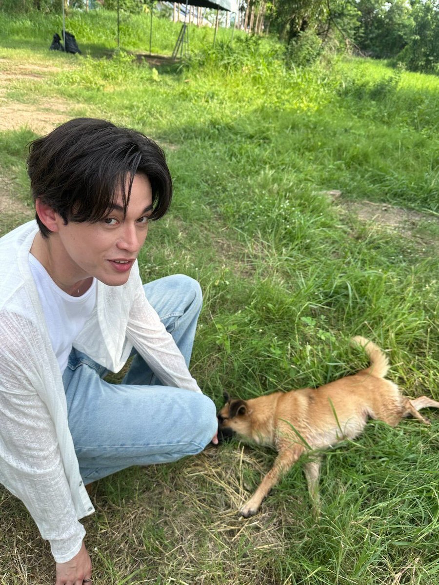 jestergang4's tweet photo. ขอบคุณกวินที่เล่นกับนี่🐶 https://t.co/PlyFvOpS7V
