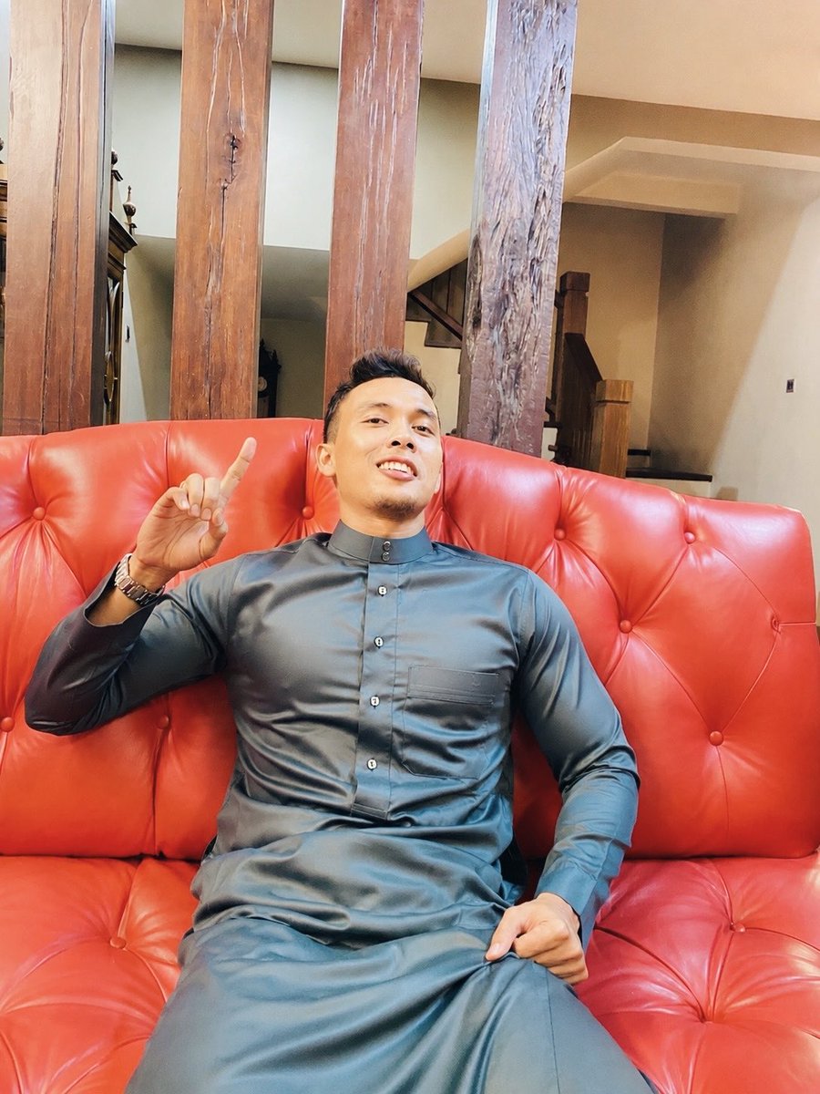 aimanjibril's tweet photo. Alhamdulillah for where I am. Bismillah for where I’m going. The best is yet to come in syaa Allah ✨ https://t.co/3cJjq1xW3c