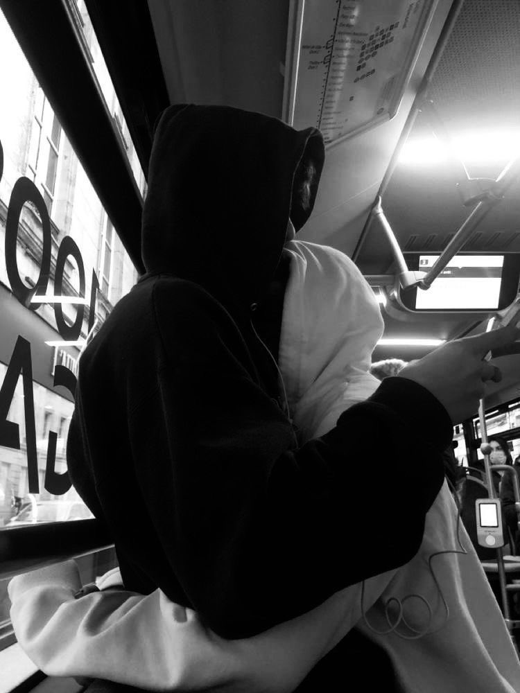 Thegreysand's tweet photo. Our last hug… don’t you miss me? https://t.co/6QO57DKJ4Y