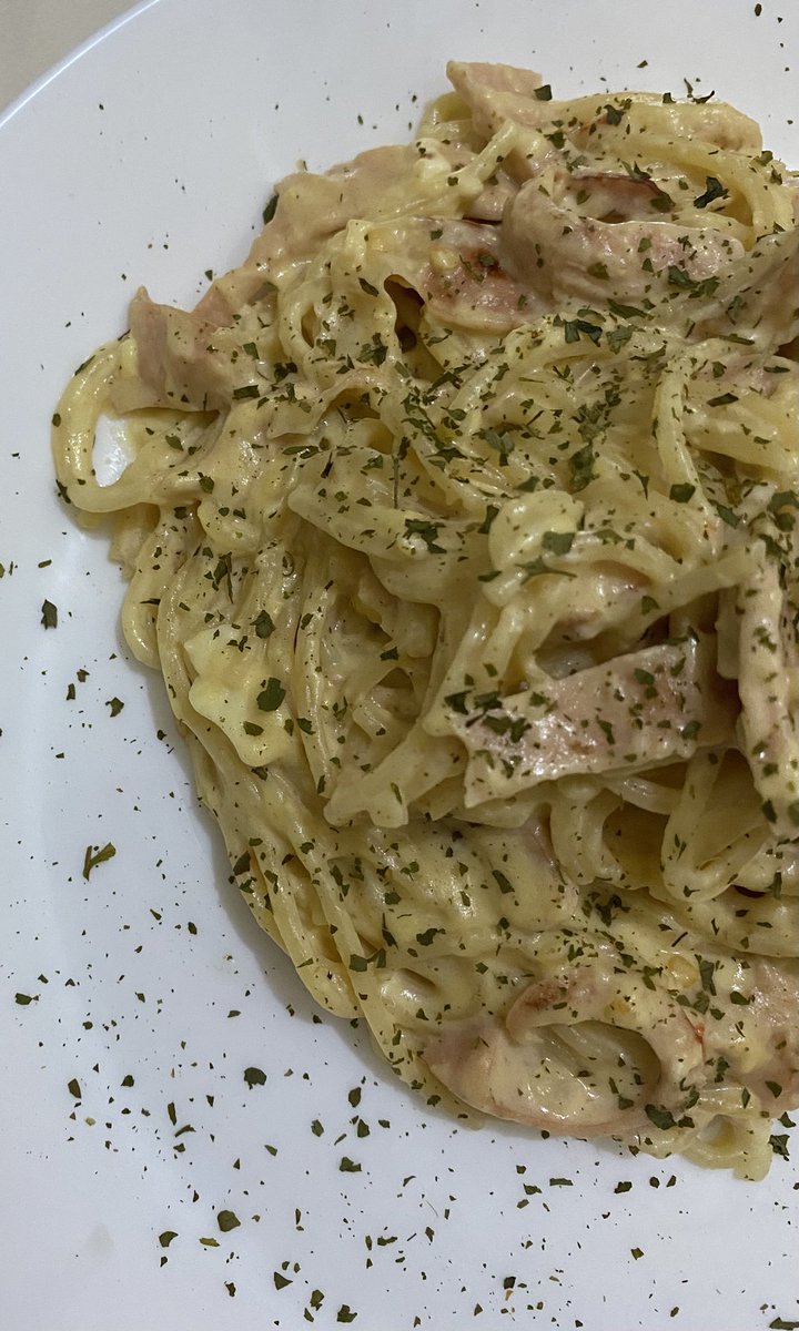 kyoosoma_'s tweet photo. Hari ini seporsi “ spaghetti Carbonara” untuk suami dan aku.

Yeay udah lama bgt stok pasta di kulkas ga di masak2. Alhamdulillah for everything, Terimakasih Ya Allah untuk setiap nikmat dan keberkahan di setiap harinya🤍🌸 https://t.co/hrdhzhkCJl