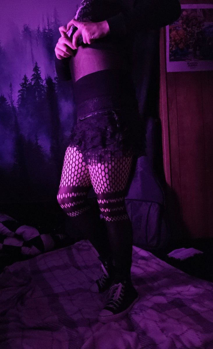 Robbierockz's tweet photo. Unposted pics 4 #femboyfriday UwU
#femboy #twink https://t.co/6Dxnxq9A9Q