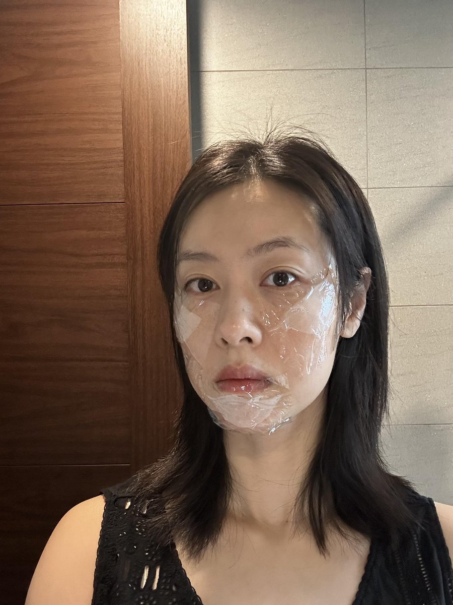pfmdxp950's tweet photo. 30➕的姨姨原相机下的状态，真的还会有男孩子喜欢嘛😘 https://t.co/ZEj8mvJ1A2