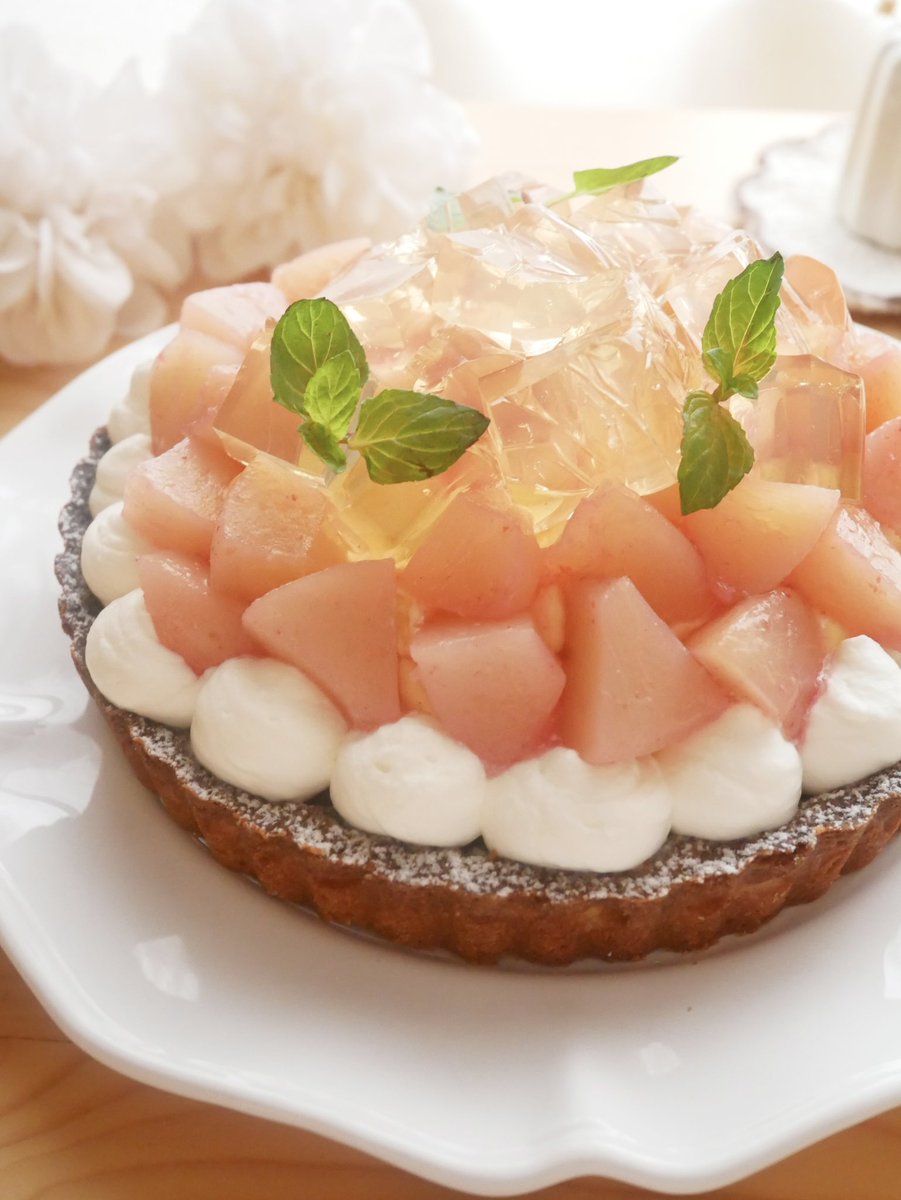 rii_cooking's tweet photo. ＊白桃のサマータルト＊
🎐🍑💎🌼

エルダーフラワーコーディアルゼリー乗せ💖

#abcクッキング https://t.co/UFHAPSqcPg