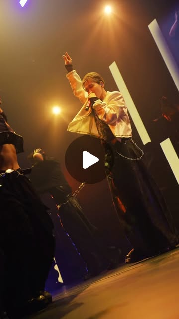 avexnews's tweet photo. 【Thank you!!】 #Da_iCE #花村想太 ソロライブツアー 「SOTA HANAMURA Live Tour 2026 -ASCEEENSION-」 2026.07.24 @愛知・愛知県芸術劇場 大ホール 残り2公演！ 福岡＋...: 【Thank you!!】 #Da_iCE #花村想太 ソロライブツアー 「SOTA HANAMURA Live Tour 2026… https://t.co/OBtbPevZVZ https://t.co/IT0TsuF5FO