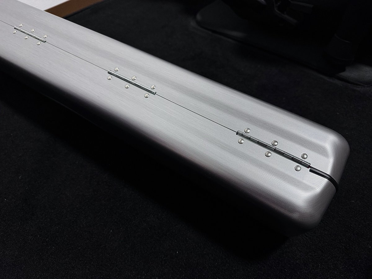 ynch4649's tweet photo. ネグリーニのコンパクト���ンケースを購入。高いけど、射撃場で見てコンパクトさにものすごく魅力を感じてしまった。。あまりウェブ上で画像が無いので、購入検討中の方の参考に。
#クレー射撃 #ネグリーニ #上下二連 #ガンケース #16405LR https://t.co/ipAhF6Mxs4