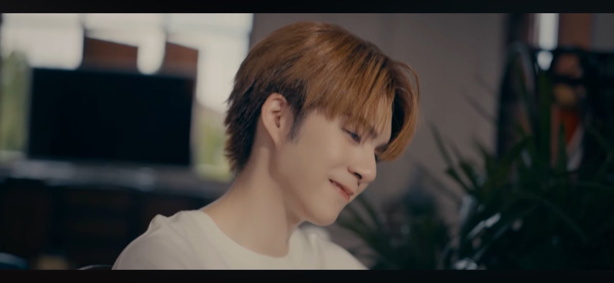 RuutooChi's tweet photo. Others: It’s just a smile, Why are you so worked up about it? 

The smile: ⬇️⬇️⬇️

Me: 🫠🫠🫠 

#รักที่เป็นเธอByNetJJ
#NetJJ https://t.co/jv1Nwfr3a4