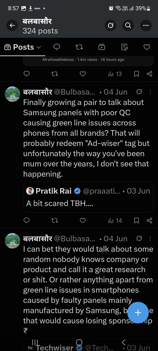 Bulbasaur_07's tweet photo. Green line issues ke baare mein complaint toh sabhi prominent youtubers se ki thi bas ek @GyanTherapy hi hai jinke paas unemployed troll army hai jisko unka PR karna aata hai. Kamaal ki baat toh ye bhi hai ki ek baar bhi issue pe nahi bola lekin troll ke liye reply aa gya sir ka. https://t.co/LBeIlsAToo