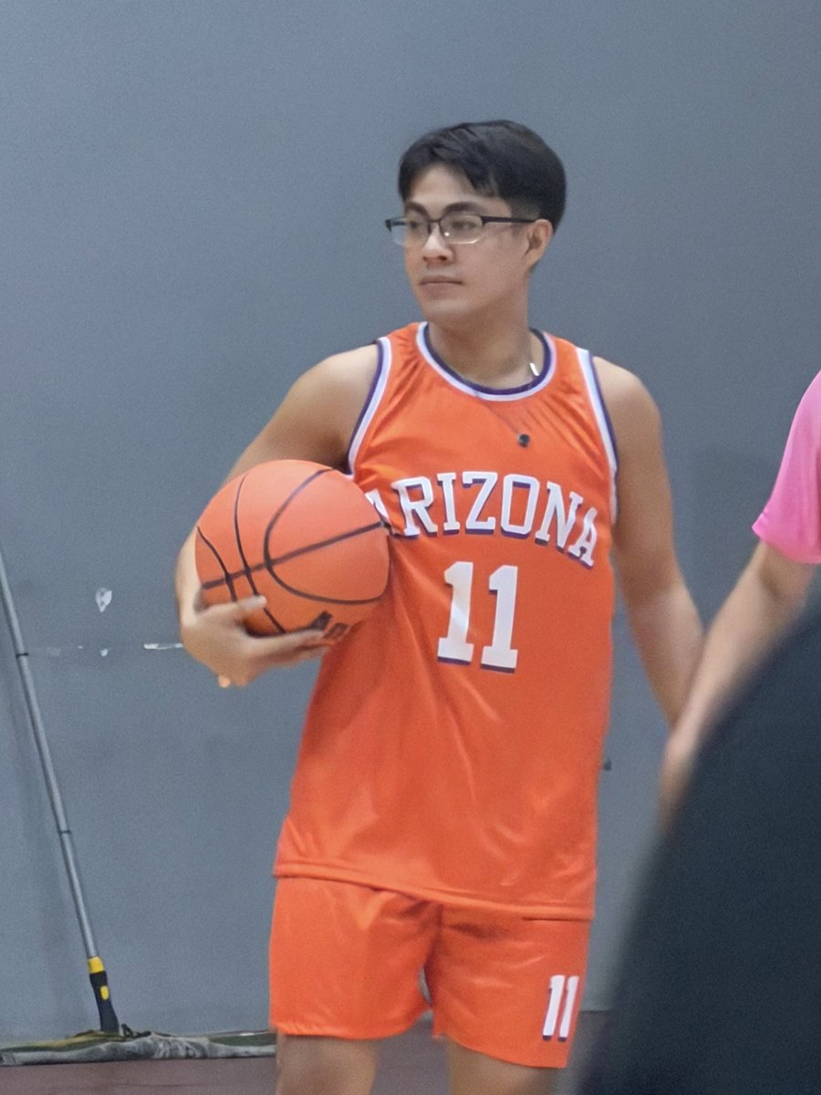 MICHlKOK's tweet photo. ARIZONA AWA NALANG https://t.co/HhkKS8Y8cx