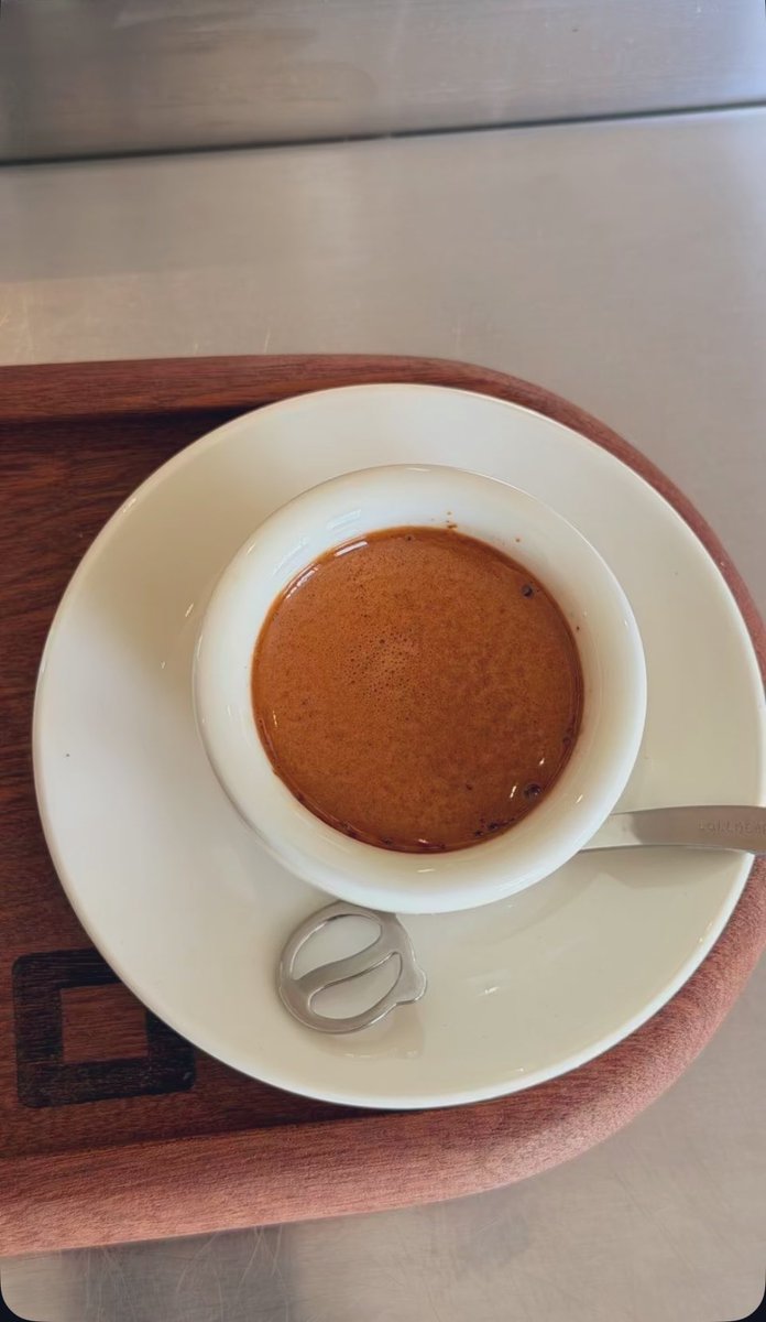 TWiX025's tweet photo. مسسائو ياحلوين 🥱 ☕️ 🔥 https://t.co/OBmjmxfSdB