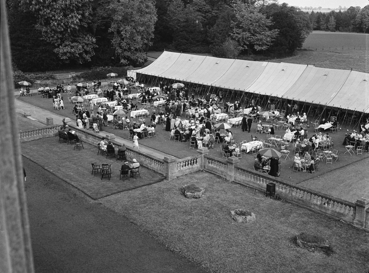 JesuitArchives's tweet photo. These photos capture a beautifully arranged garden party, where Jesuits gathered with family and friends to enjoy tea and good company.

Did you attend a garden party at Heythrop? We'd love to hear your memories in the comments. 🍰☕🌿

#EYA #JesuitHistory #FlashbackFriday https://t.co/sGuM2AOLy3