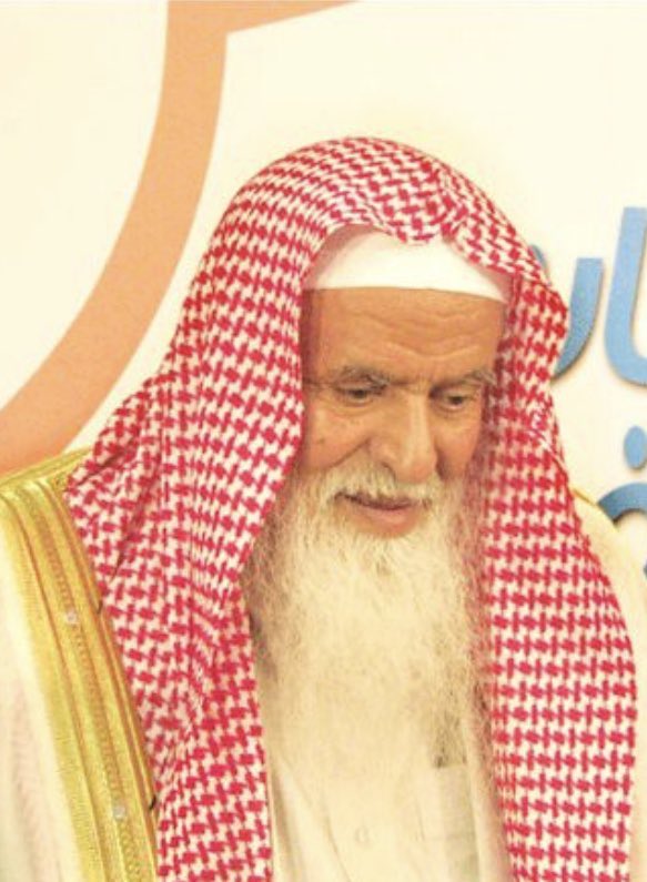 a_alsahood's tweet photo. أعجبني نقاء سريرتهم وصفاء سيرتهم وفيوض صبرهم، وراقني صدق عزمهم ونبل مروءتهم، وشدني قوة همتهم وسداد حكمتهم وعفة أنفسهم، وملكتني قناعة زُهدهم ونزاهة مقاصدهم وشرف غاياتهم وجليل مكارمهم.
هذه سيرهم تصفحوها وكرروا النظر فيها. 

•العلامة ابن باز(ت ١٤٢٠هـ):
١-عالم فقدته أمة-محمد سعد الشويعر مقتطفات من سيرته ومكانته العلمية-مطابع الحميضي. 
٢-جوانب من سيرة الإمام عبد العزيز بن باز-د.محمد الحمد ب رواية الشيخ محمد الموسى  مدير مكتب بيت الشيخ-دار ابن خزيمة. 
٣-الانجاز في ترجمة الامام عبد العزيز بن باز-عبدالرحمن يوسف الرحمة-دار ابن الجوزي. 

====
•المحدث الألباني (ت ١٤٢٠هـ):
١-حياة العلامة الألباني بقلمه-عصام موسى هادي-المكتبة الإسلامية. 
٢-الإمام الألباني دروس ومواقف وعبر-د.عبدالعزيز السدحان. 
٣-حياة الألباني وآثاره وثناء العلماء عليه-محمد إبراهيم الشيباني-مكتبة السراوي. 

=======

•العلامة الفقيه ابن عثيمين (ت ١٤٢١هـ):
١-الجامع لحياة العلامة محمد بن صالح العثيمين العلمية والعملية وما قيل فيه من المراثي-وليد أحمد الحسين-اصدارات مجلة الحكمة.  
٢-الإمام الزاهد ابن عثيمين-د.ناصر مسفر الزهراني-دار ابن الجوزي. 
٣-الدر الثمين في ترجمة فقيه الأمة العلامة ابن عثيمين-عصام عبدالمنعم المري-دار البصيرة. 

======

٠العلامة ابن جبرين (ت ١٤٣٠هـ):
١-أعجوبة العصر سيرة سماحة الشيخ العلامة الإمام د.عبدالله بن عبدالرحمن الجبرين-د.عبدالرحمن عبدالله الجبرين-مؤسسة ابن جبرين الخيرية. 
٢-عبير الياسمين في سيرة الشيخ ابن جبرين-د.طارق الخويطر-دار كنوز اشبيليا. 
٣-أبي كما عرفته: لمحات من سيرة الشيخ الإمام عبد الله بن عبد الرحمن الجبرين- هيا بنت عبد الله الجبرين-مدار الوطن.