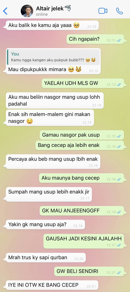 koomimama's tweet photo. Cintaku bersemi kembali karena nasgor bang cecep https://t.co/RMjnT4WNj4