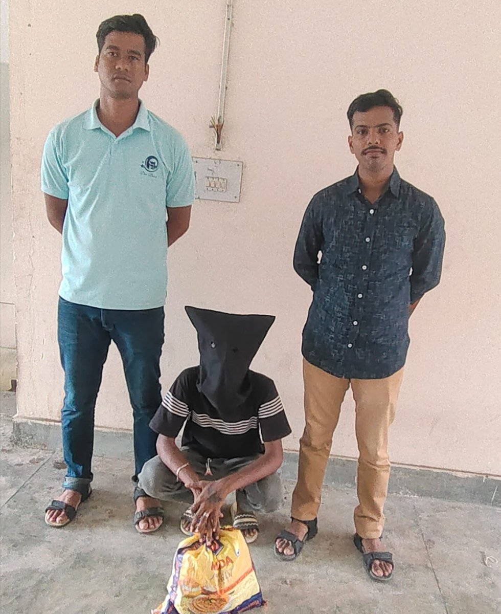 SP_SouthAndaman's tweet photo. Continuing the Liquor Crackdown

Continuing its sustained drive against illegal liquor, South Andaman Police achieved two more successes. PS Aberdeen seized 24 bottles (180 ml each) of IMFL during an excise operation at Mohanpura Market, Aberdeen Bazar, while PS Ograbraj destroyed 40 litres of illicit lehan (fermented wash) during a jungle search at Cattlegunj. Further legal action is underway.

#SouthAndamanPolice #PSAberdeen #PSOgrabraj #ExciseEnforcement  #IllegalLiquor #ZeroTolerance #AndamanNicobarPolice #SayNoToIllicitLiquor