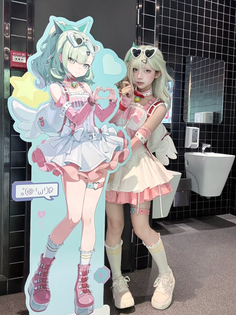 小包包一枚 tweet media