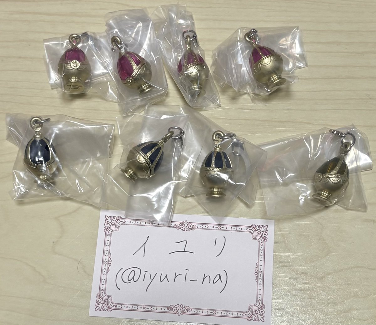 iyuri_na's tweet photo. 交換 まどマギ 魔法少女まどか☆マギカ めじるしアクセサリー ガチャ トレーディングインスタントカメラ風イラストカード スナップマイド

求▶︎同異種杏子何でもor 定価(郵送は+送料)
譲▶︎画像1~3

郵送＞都内手渡し
交換は2点〜、譲渡は1点〜可
Rは比率違いで交換
画像3枚目は同数2枚目含むお取引 https://t.co/T0Hm81FnVa