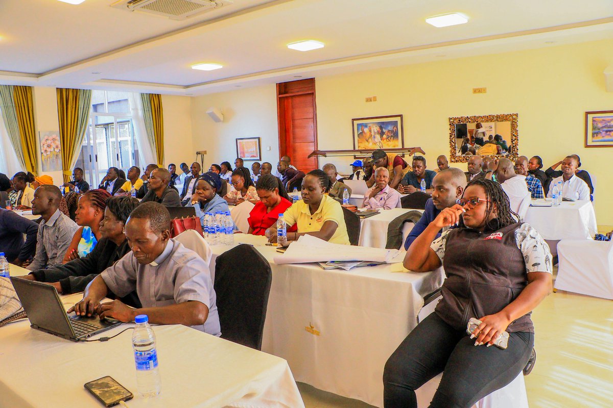 AruaCityUg's tweet photo. West Nile stakeholders have backed the proposed decentralisation of tourism functions to Local Governments during consultations on the Draft Uganda Tourism (Amendment) Bill, 2025. @MTWAUganda https://t.co/97UDIk9XTH