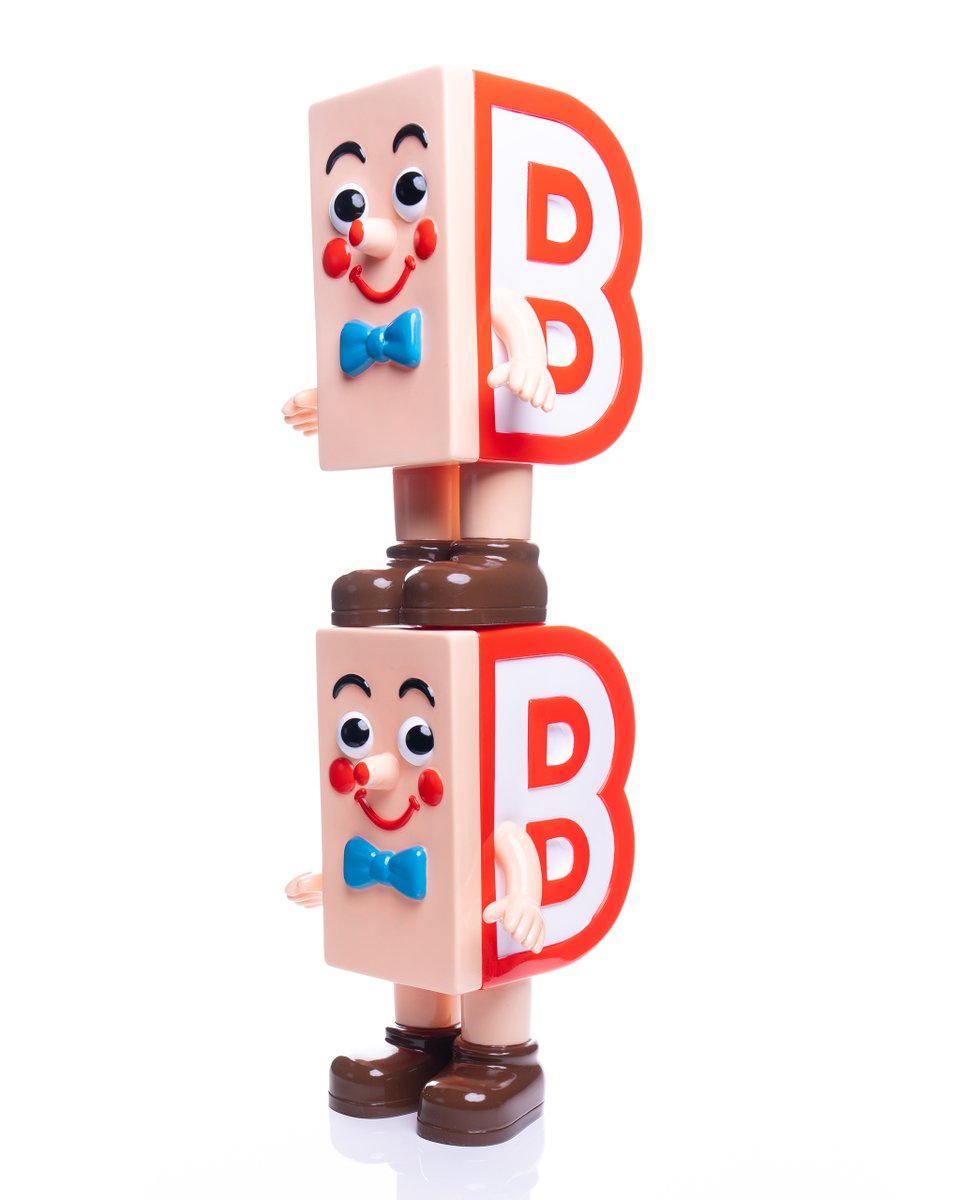 weirdmascot's tweet photo. @Awesome_Toy × Weird Mascot

In addition to its bold and straightforward character design, the toy also features handmade movable glass doll eyes, giving it a more vivid expression and a handmade quality.

Available at @ToyUndergroundS
https://t.co/7mxg32wdfF https://t.co/IVX5mGITdb